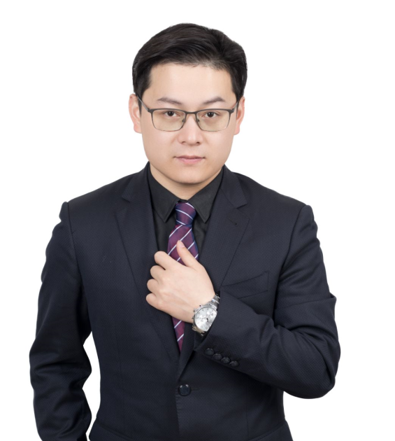 李磊
